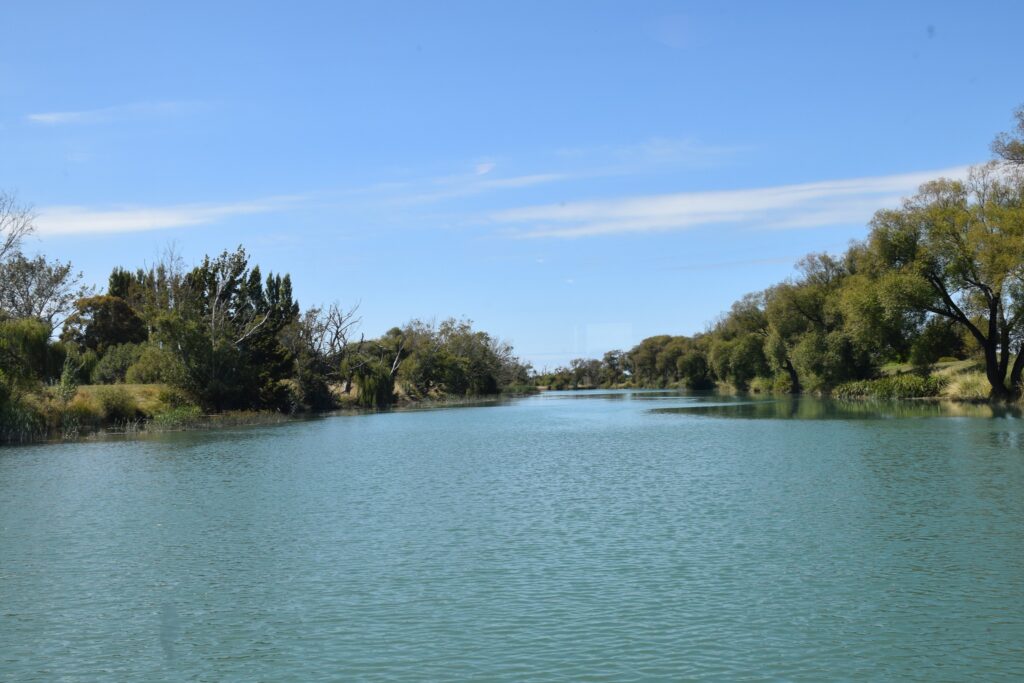 Archer Tours - Kaiapoi River Queen cruise and lunch